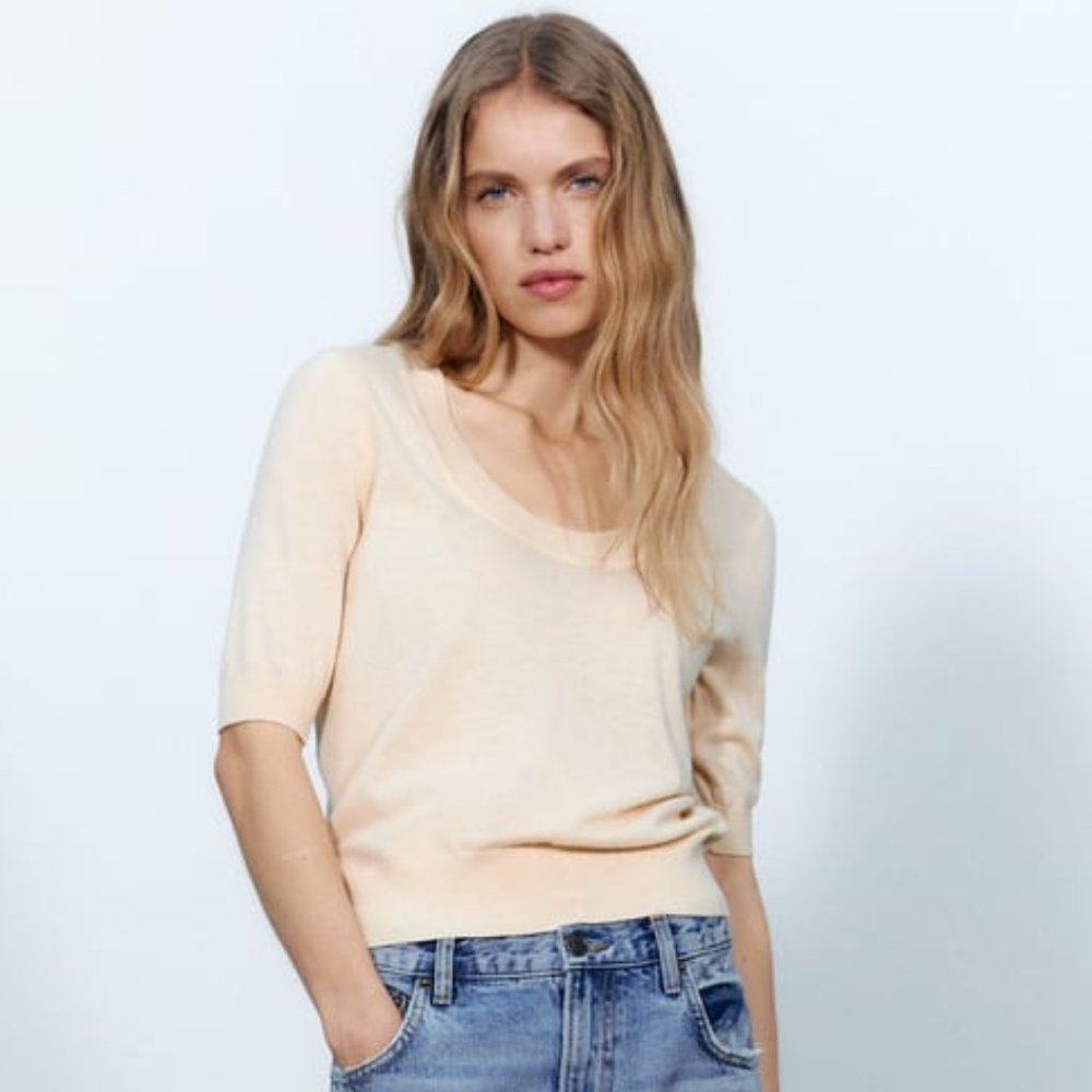 NWT ZARA KNIT TOP WITH ROUND NECK Butter M, L